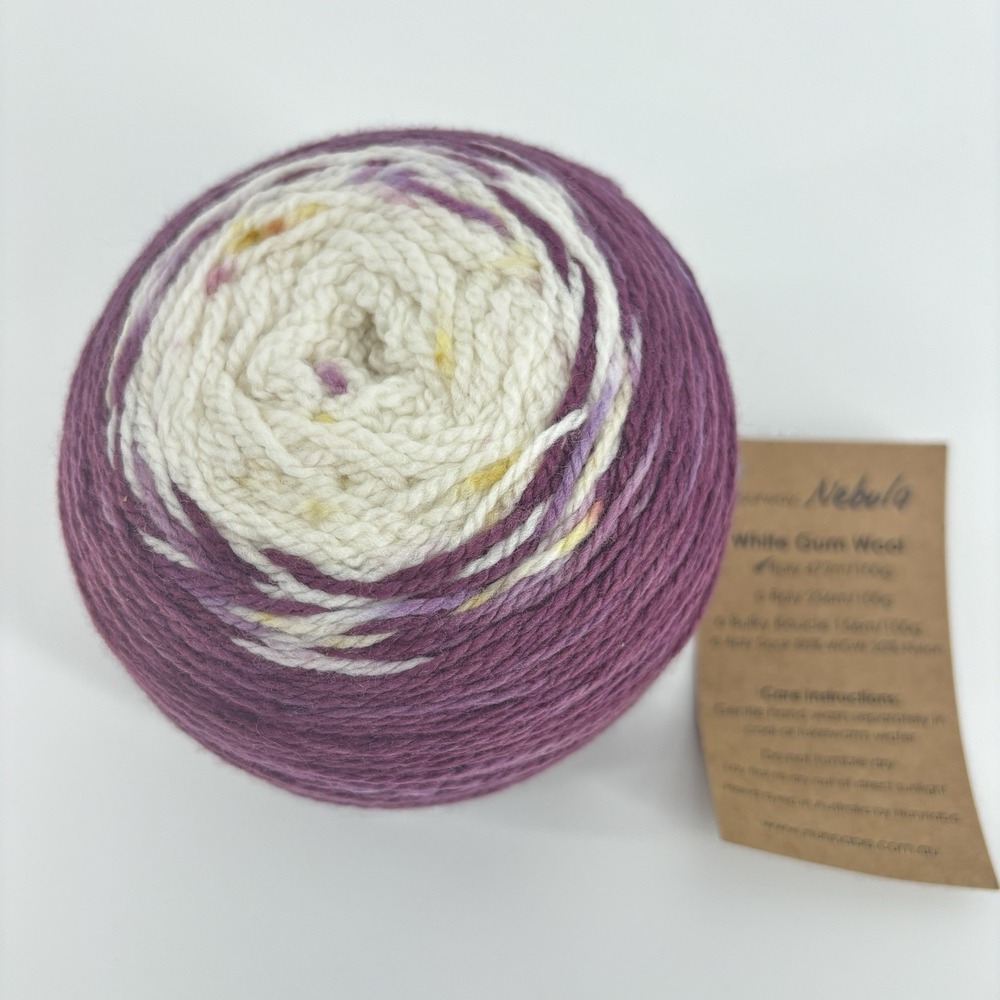 Nunnaba Artisan Yarn "Nebula" White Gum Australian Wool 4 Ply 472m/100g - Picture 4 of 5
